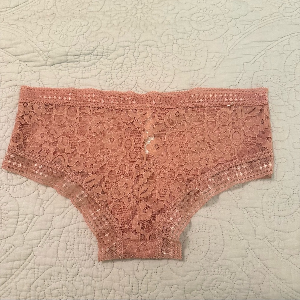Panty - Picture 2 of 2